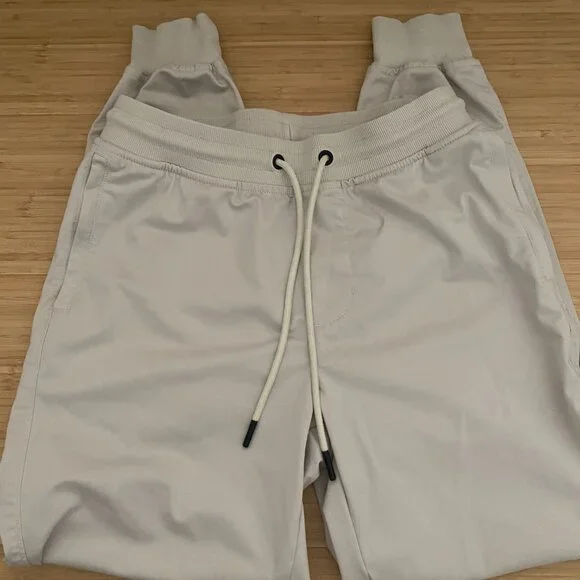 Calvin Klein Men's Joggers - Picture 6 of 7